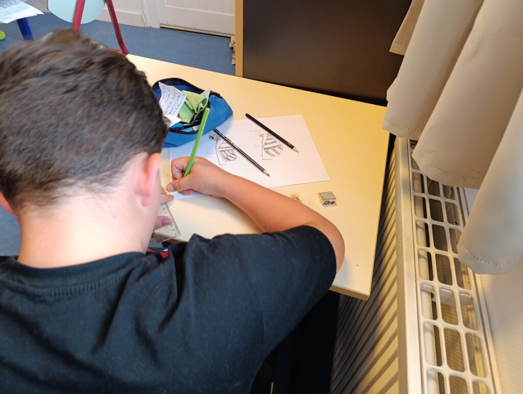 activité pédagogique BioLit Junior pour initier à la démarche scientifique